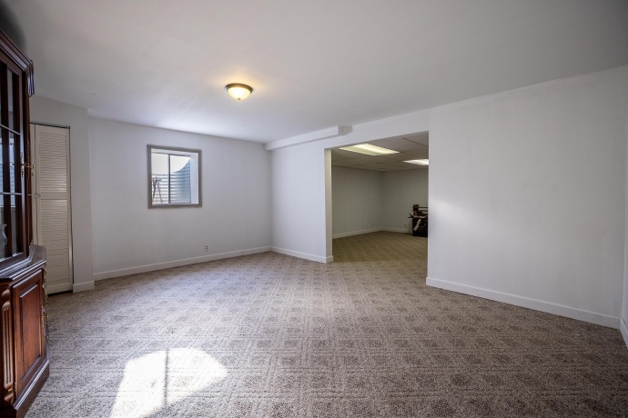 4698 Squaw Valley, LOVES PARK, Illinois 61111, 4 Bedrooms Bedrooms, ,2 BathroomsBathrooms,House,For Sale,Squaw Valley,202600512