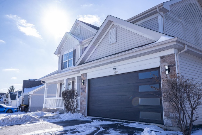 4698 Squaw Valley, LOVES PARK, Illinois 61111, 4 Bedrooms Bedrooms, ,2 BathroomsBathrooms,House,For Sale,Squaw Valley,202600512