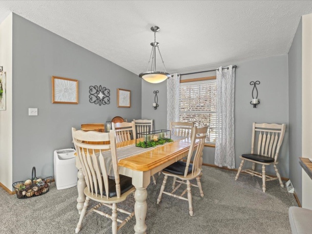 5644 Buttercup, MACHESNEY PARK, Illinois 61115, 3 Bedrooms Bedrooms, ,2 BathroomsBathrooms,House,For Sale,Buttercup,202600516