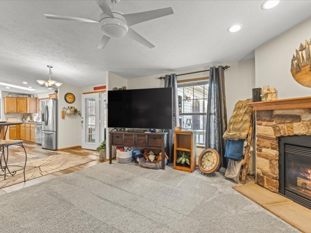 5644 Buttercup, MACHESNEY PARK, Illinois 61115, 3 Bedrooms Bedrooms, ,2 BathroomsBathrooms,House,For Sale,Buttercup,202600516