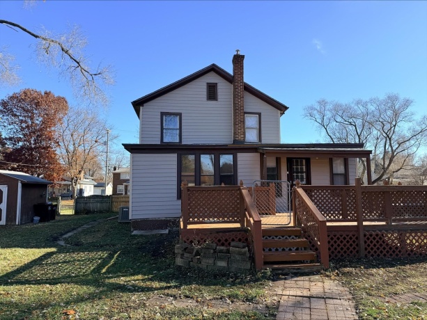 2104 Latham, ROCKFORD, Illinois 61103, 4 Bedrooms Bedrooms, ,2 BathroomsBathrooms,House,For Sale,Latham,202507273