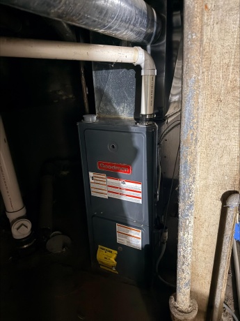 2104 Latham, ROCKFORD, Illinois 61103, 4 Bedrooms Bedrooms, ,2 BathroomsBathrooms,House,For Sale,Latham,202507273