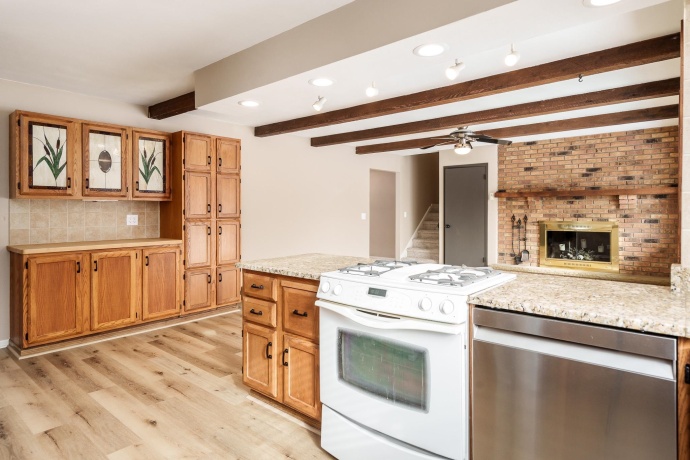 6747 Lynnhurst, ROSCOE, Illinois 61073, 3 Bedrooms Bedrooms, ,2 BathroomsBathrooms,House,For Sale,Lynnhurst,202600519