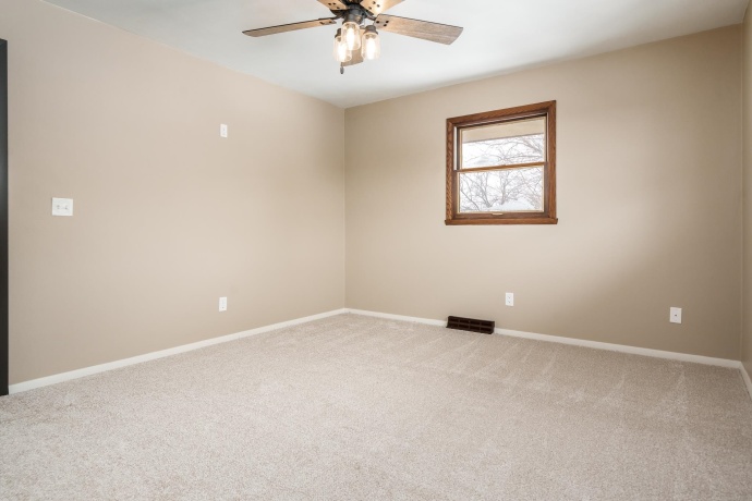 6747 Lynnhurst, ROSCOE, Illinois 61073, 3 Bedrooms Bedrooms, ,2 BathroomsBathrooms,House,For Sale,Lynnhurst,202600519