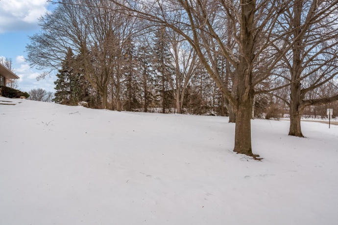 6747 Lynnhurst, ROSCOE, Illinois 61073, 3 Bedrooms Bedrooms, ,2 BathroomsBathrooms,House,For Sale,Lynnhurst,202600519