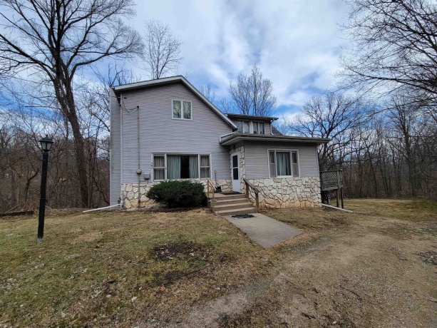 408 4th, SPRING VALLEY, Illinois 61362, 2 Bedrooms Bedrooms, ,1 BathroomBathrooms,House,For Sale,4th,202600520