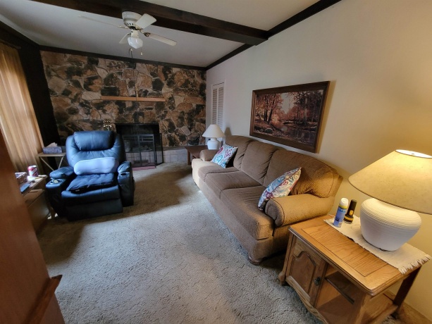 408 4th, SPRING VALLEY, Illinois 61362, 2 Bedrooms Bedrooms, ,1 BathroomBathrooms,House,For Sale,4th,202600520