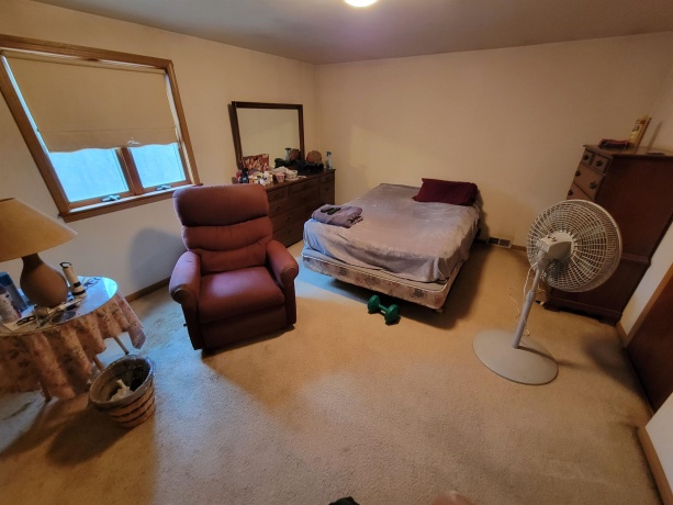 408 4th, SPRING VALLEY, Illinois 61362, 2 Bedrooms Bedrooms, ,1 BathroomBathrooms,House,For Sale,4th,202600520