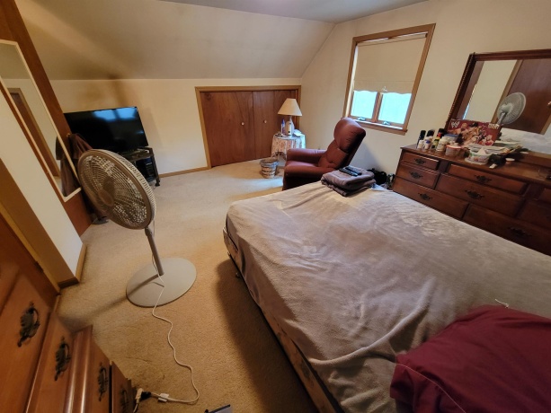 408 4th, SPRING VALLEY, Illinois 61362, 2 Bedrooms Bedrooms, ,1 BathroomBathrooms,House,For Sale,4th,202600520