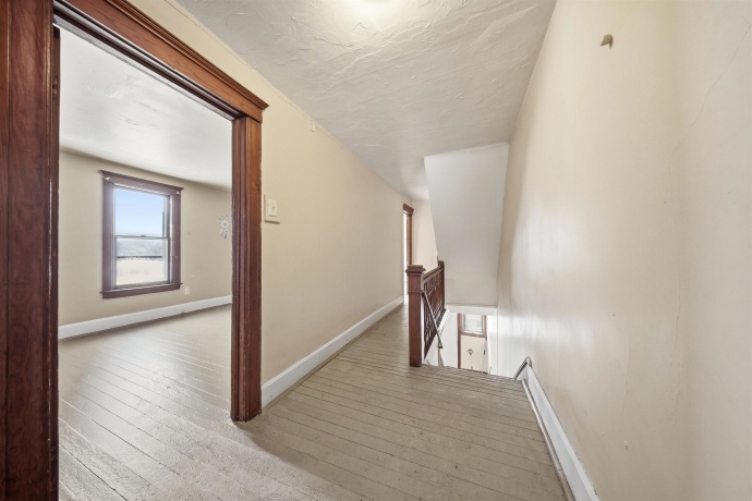 108-110 Iroquois, FREEPORT, Illinois 61032, ,2 Units,For Sale,Iroquois,202600522