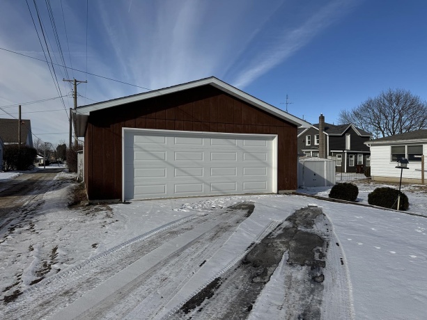 328 Carroll, LANARK, Illinois 61046, 3 Bedrooms Bedrooms, ,2 BathroomsBathrooms,House,For Sale,Carroll,202600521