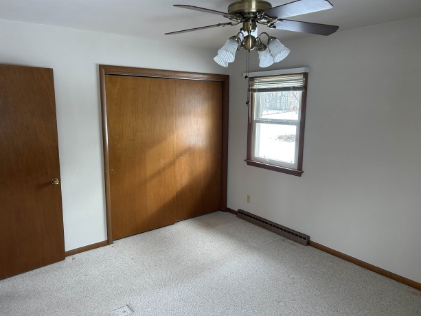 2129 Sunset, FREEPORT, Illinois 61032, 3 Bedrooms Bedrooms, ,1 BathroomBathrooms,House,For Sale,Sunset,202600524