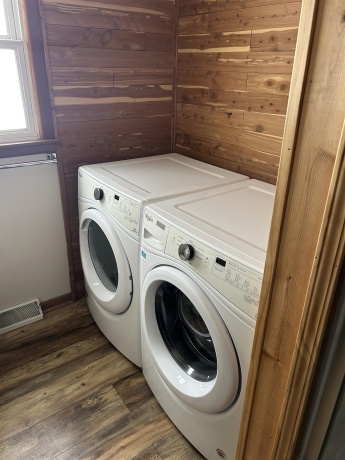 2129 Sunset, FREEPORT, Illinois 61032, 3 Bedrooms Bedrooms, ,1 BathroomBathrooms,House,For Sale,Sunset,202600524