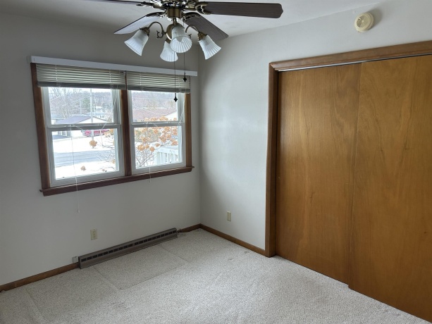 2129 Sunset, FREEPORT, Illinois 61032, 3 Bedrooms Bedrooms, ,1 BathroomBathrooms,House,For Sale,Sunset,202600524