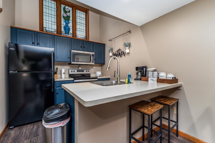 2 Creekwood, GALENA, Illinois 61036, 2 Bedrooms Bedrooms, ,2 BathroomsBathrooms,Condominium,For Sale,Creekwood,202600525