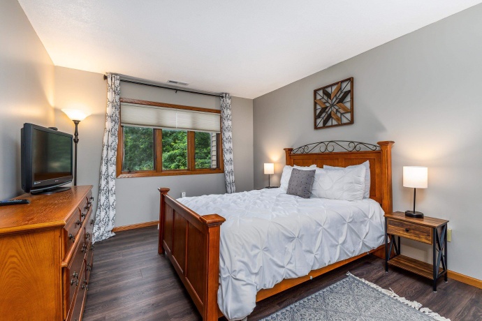 2 Creekwood, GALENA, Illinois 61036, 2 Bedrooms Bedrooms, ,2 BathroomsBathrooms,Condominium,For Sale,Creekwood,202600525