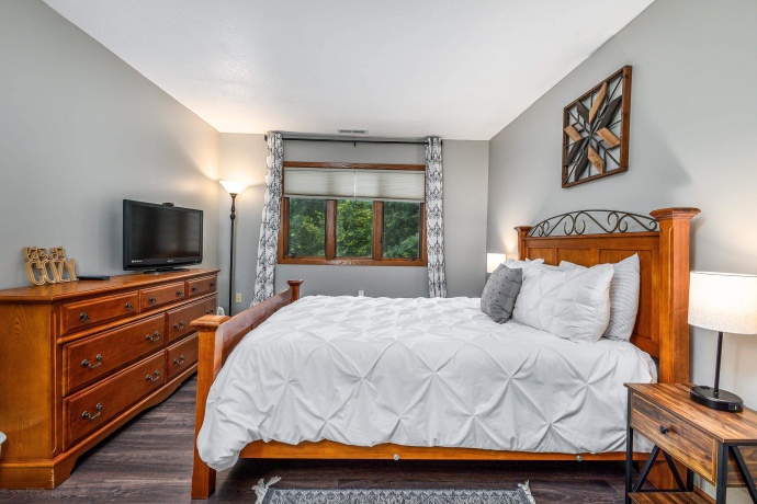 2 Creekwood, GALENA, Illinois 61036, 2 Bedrooms Bedrooms, ,2 BathroomsBathrooms,Condominium,For Sale,Creekwood,202600525