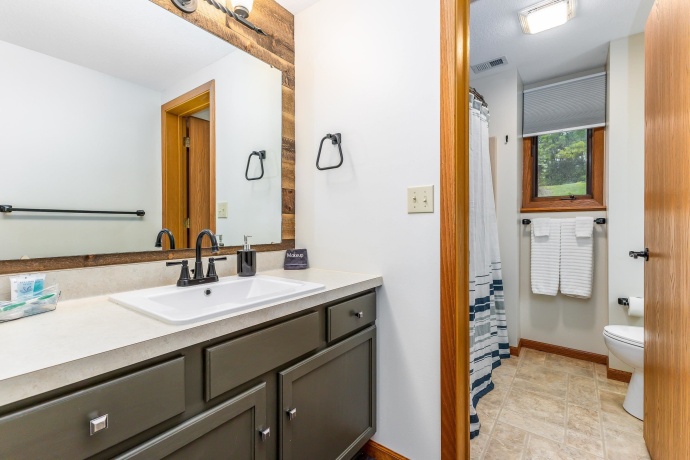 2 Creekwood, GALENA, Illinois 61036, 2 Bedrooms Bedrooms, ,2 BathroomsBathrooms,Condominium,For Sale,Creekwood,202600525