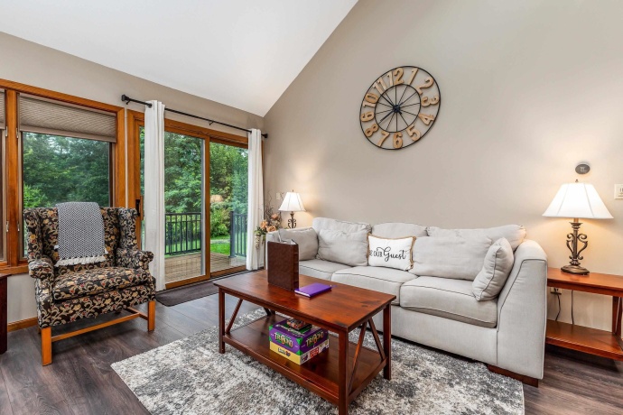 2 Creekwood, GALENA, Illinois 61036, 2 Bedrooms Bedrooms, ,2 BathroomsBathrooms,Condominium,For Sale,Creekwood,202600525