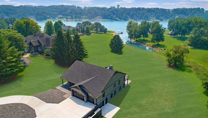 25-75 Lake Carroll, LAKE CARROLL, Illinois 61046, 6 Bedrooms Bedrooms, ,4 BathroomsBathrooms,House,For Sale,Lake Carroll,202600527