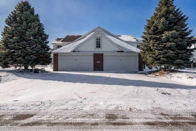 10138 MONARCH RD #4, ROSCOE, Illinois 61073, 2 Bedrooms Bedrooms, ,2 BathroomsBathrooms,Condominium,For Sale,MONARCH RD #4,202600528