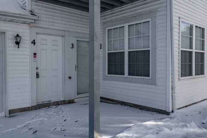 10138 MONARCH RD #4, ROSCOE, Illinois 61073, 2 Bedrooms Bedrooms, ,2 BathroomsBathrooms,Condominium,For Sale,MONARCH RD #4,202600528