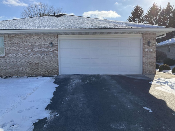 6573 Laurelwood, ROCKFORD, Illinois 61108, 2 Bedrooms Bedrooms, ,2 BathroomsBathrooms,Condominium,For Sale,Laurelwood,202600529