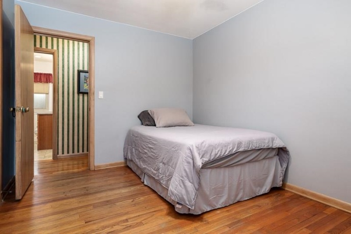 926 Stratford, ROCKFORD, Illinois 61107, 3 Bedrooms Bedrooms, ,2 BathroomsBathrooms,House,For Sale,Stratford,202600535