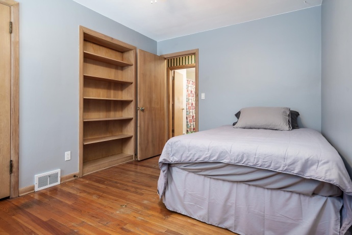 926 Stratford, ROCKFORD, Illinois 61107, 3 Bedrooms Bedrooms, ,2 BathroomsBathrooms,House,For Sale,Stratford,202600535