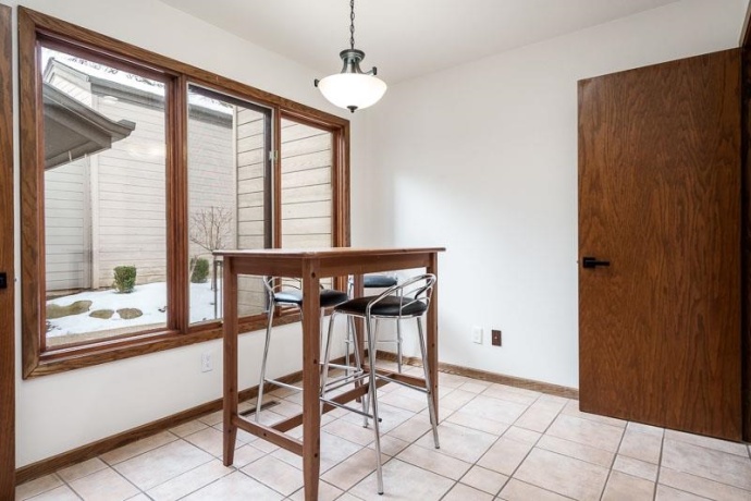 5357 WINDING CREEK, ROCKFORD, Illinois 61114, 2 Bedrooms Bedrooms, ,2 BathroomsBathrooms,Condominium,For Sale,WINDING CREEK,202600540