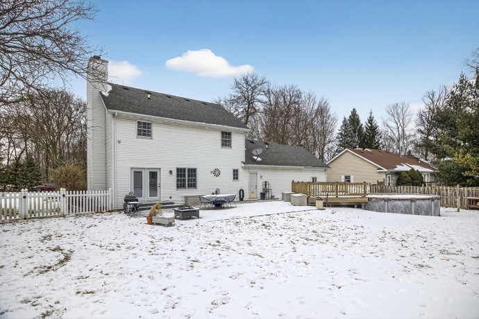 6700 ALPINE, BYRON, Illinois 61010, 3 Bedrooms Bedrooms, ,2 BathroomsBathrooms,House,For Sale,ALPINE,202600543