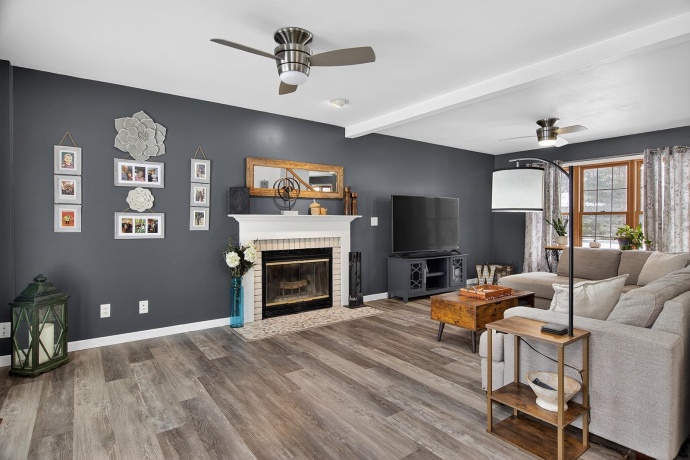 6700 ALPINE, BYRON, Illinois 61010, 3 Bedrooms Bedrooms, ,2 BathroomsBathrooms,House,For Sale,ALPINE,202600543