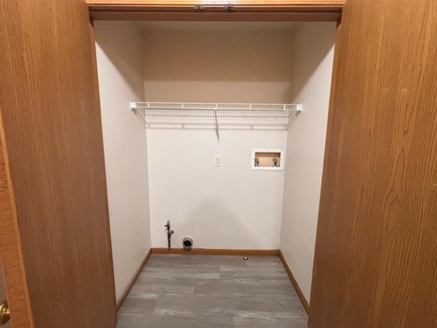 1401 Hazelwood, BELVIDERE, Illinois 61008, 3 Bedrooms Bedrooms, ,1 BathroomBathrooms,House,For Sale,Hazelwood,202600544