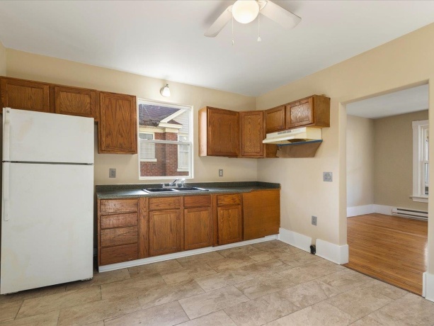 1004 15th, ROCKFORD, Illinois 61104, 4 Bedrooms Bedrooms, ,1 BathroomBathrooms,House,For Sale,15th,202600231