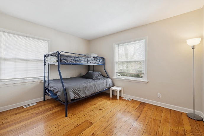 708 Coolidge, ROCKFORD, Illinois 61107, 4 Bedrooms Bedrooms, ,2 BathroomsBathrooms,House,For Sale,Coolidge,202600550