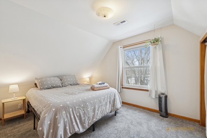 708 Coolidge, ROCKFORD, Illinois 61107, 4 Bedrooms Bedrooms, ,2 BathroomsBathrooms,House,For Sale,Coolidge,202600550