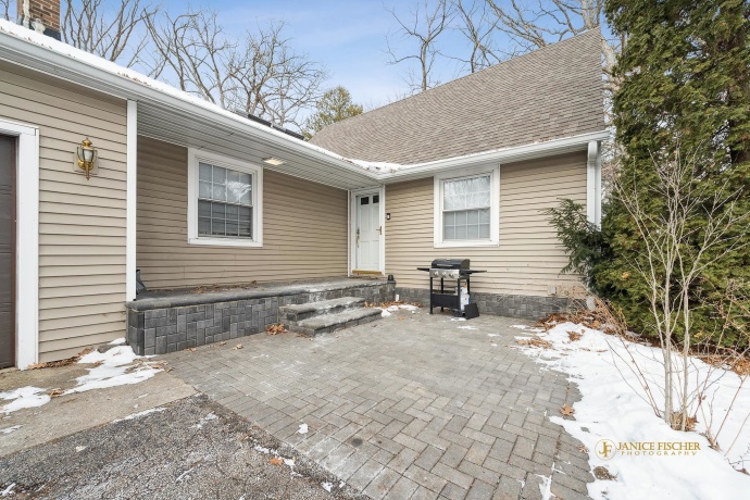 708 Coolidge, ROCKFORD, Illinois 61107, 4 Bedrooms Bedrooms, ,2 BathroomsBathrooms,House,For Sale,Coolidge,202600550