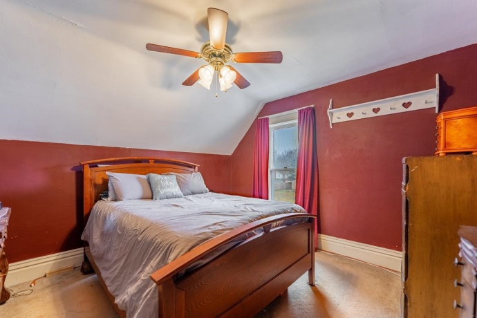 612 Chicago, BELVIDERE, Illinois 61008, 4 Bedrooms Bedrooms, ,1 BathroomBathrooms,House,For Sale,Chicago,202600244