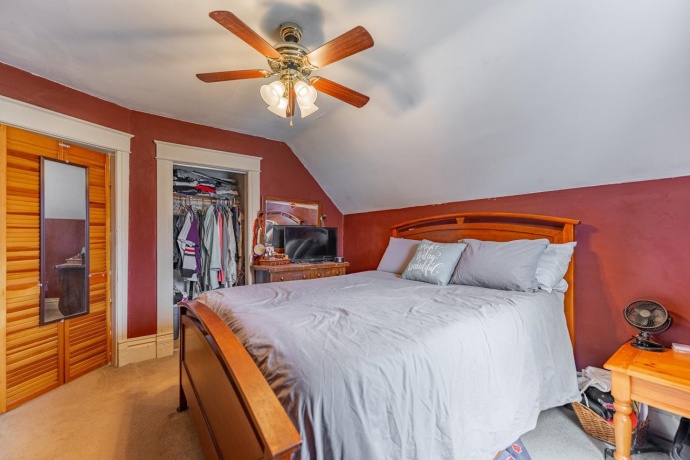 612 Chicago, BELVIDERE, Illinois 61008, 4 Bedrooms Bedrooms, ,1 BathroomBathrooms,House,For Sale,Chicago,202600244