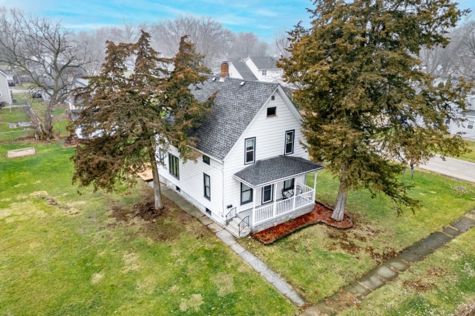 612 Chicago, BELVIDERE, Illinois 61008, 4 Bedrooms Bedrooms, ,1 BathroomBathrooms,House,For Sale,Chicago,202600244