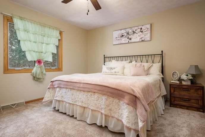 5517 WINNERS, CALEDONIA, Illinois 61011, 3 Bedrooms Bedrooms, ,3 BathroomsBathrooms,House,For Sale,WINNERS,202600554