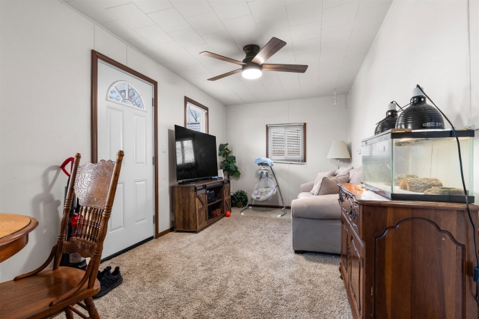 525 Memorial, ROCKFORD, Illinois 61102, 2 Bedrooms Bedrooms, ,1 BathroomBathrooms,House,For Sale,Memorial,202600564