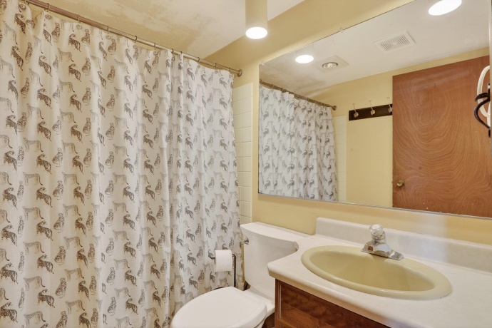 14858 Beaverton, POPLAR GROVE, Illinois 61065, 3 Bedrooms Bedrooms, ,2 BathroomsBathrooms,House,For Sale,Beaverton,202600566