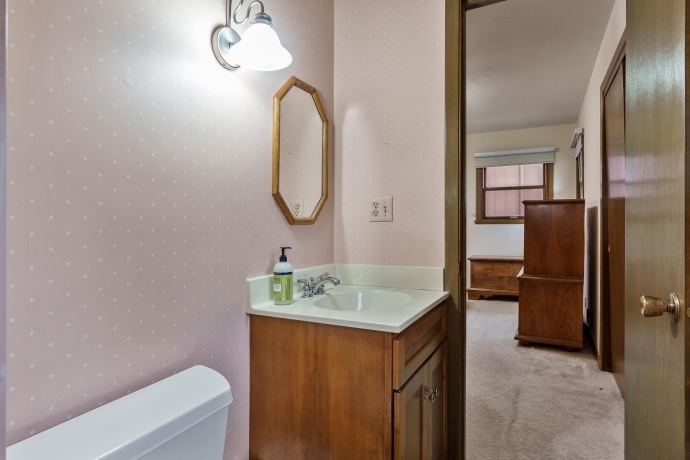 3165 Cavendish, ROCKFORD, Illinois 61109, 3 Bedrooms Bedrooms, ,1 BathroomBathrooms,House,For Sale,Cavendish,202600155