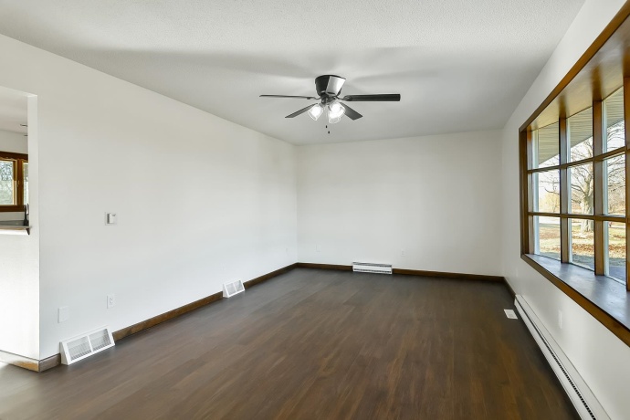 8567 Valley View, STILLMAN VALLEY, Illinois 61084, 3 Bedrooms Bedrooms, ,3 BathroomsBathrooms,House,For Sale,Valley View,202505029