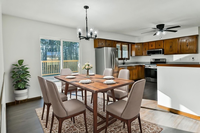 8567 Valley View, STILLMAN VALLEY, Illinois 61084, 3 Bedrooms Bedrooms, ,3 BathroomsBathrooms,House,For Sale,Valley View,202505029