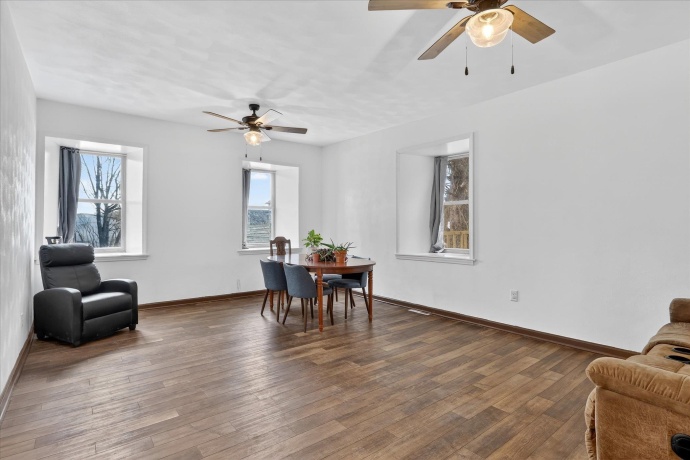 7571 IL 75, ROCK CITY, Illinois 61070, 3 Bedrooms Bedrooms, ,2 BathroomsBathrooms,House,For Sale,IL 75,202600569