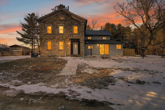 7571 IL 75, ROCK CITY, Illinois 61070, 3 Bedrooms Bedrooms, ,2 BathroomsBathrooms,House,For Sale,IL 75,202600569