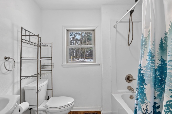 7571 IL 75, ROCK CITY, Illinois 61070, 3 Bedrooms Bedrooms, ,2 BathroomsBathrooms,House,For Sale,IL 75,202600569