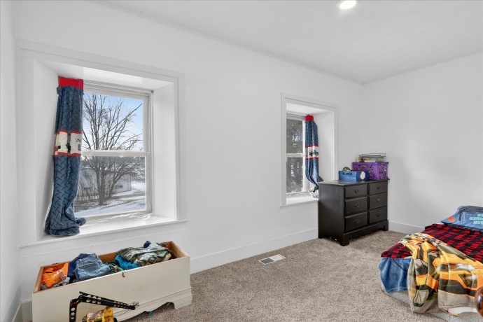 7571 IL 75, ROCK CITY, Illinois 61070, 3 Bedrooms Bedrooms, ,2 BathroomsBathrooms,House,For Sale,IL 75,202600569